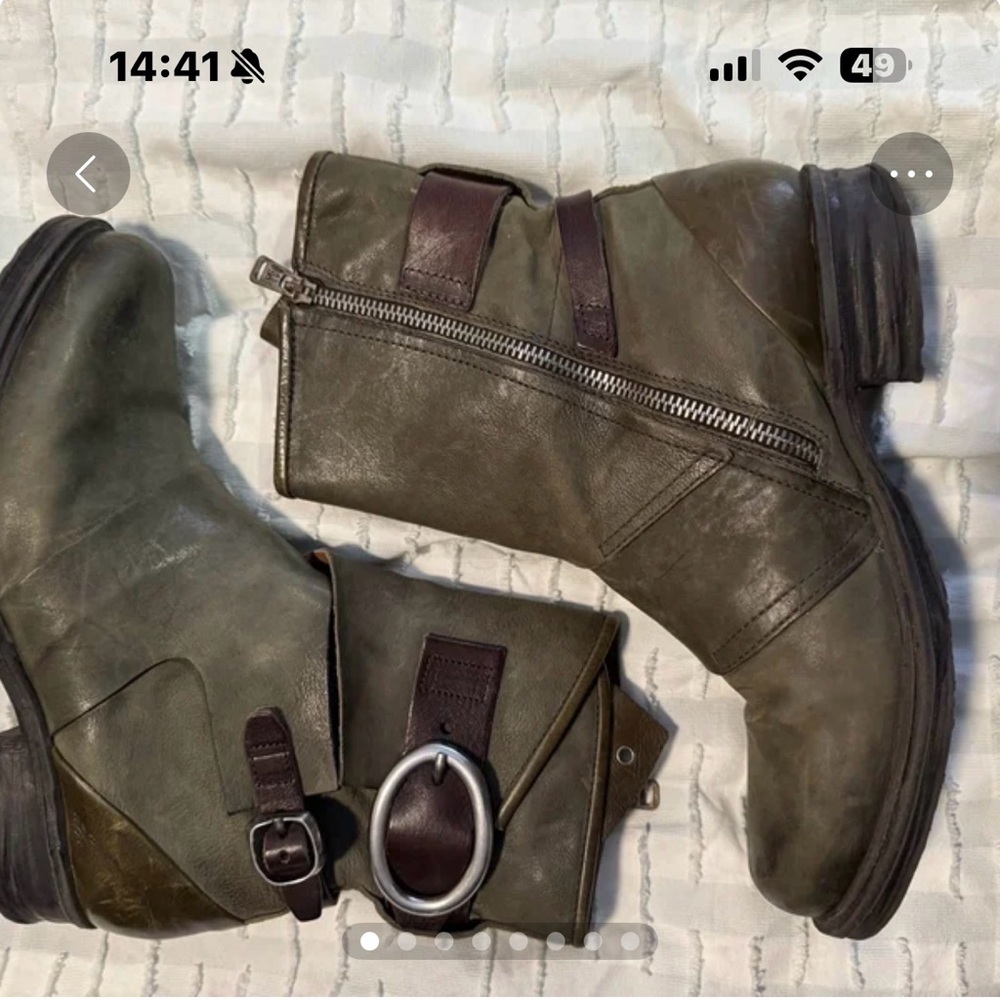 EUC  A.S.98 green  Leather Boots